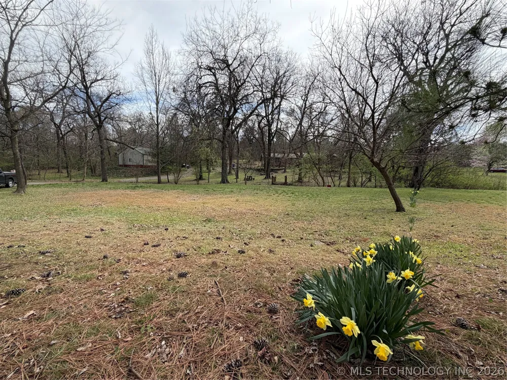 6311 E 81 STREET Fort Gibson, OK 74434