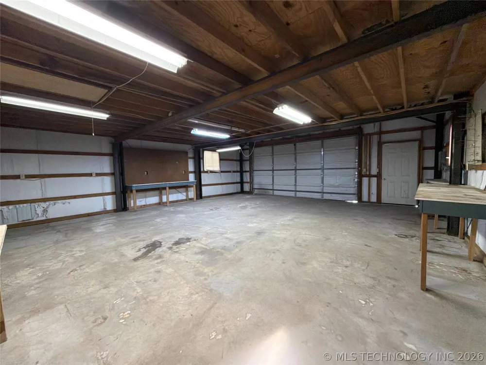 6311 E 81 STREET Fort Gibson, OK 74434