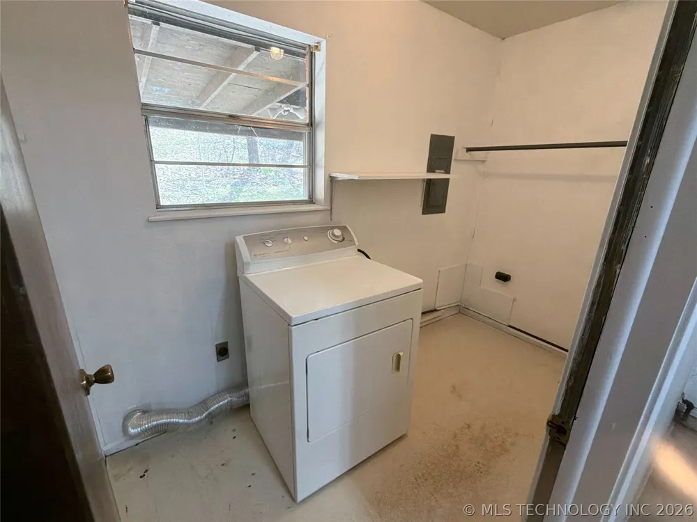 6311 E 81 STREET Fort Gibson, OK 74434