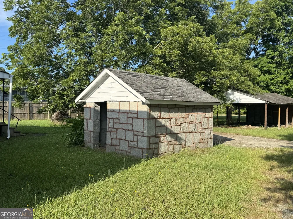 968 Ext Elbert ST Elberton, GA 30635