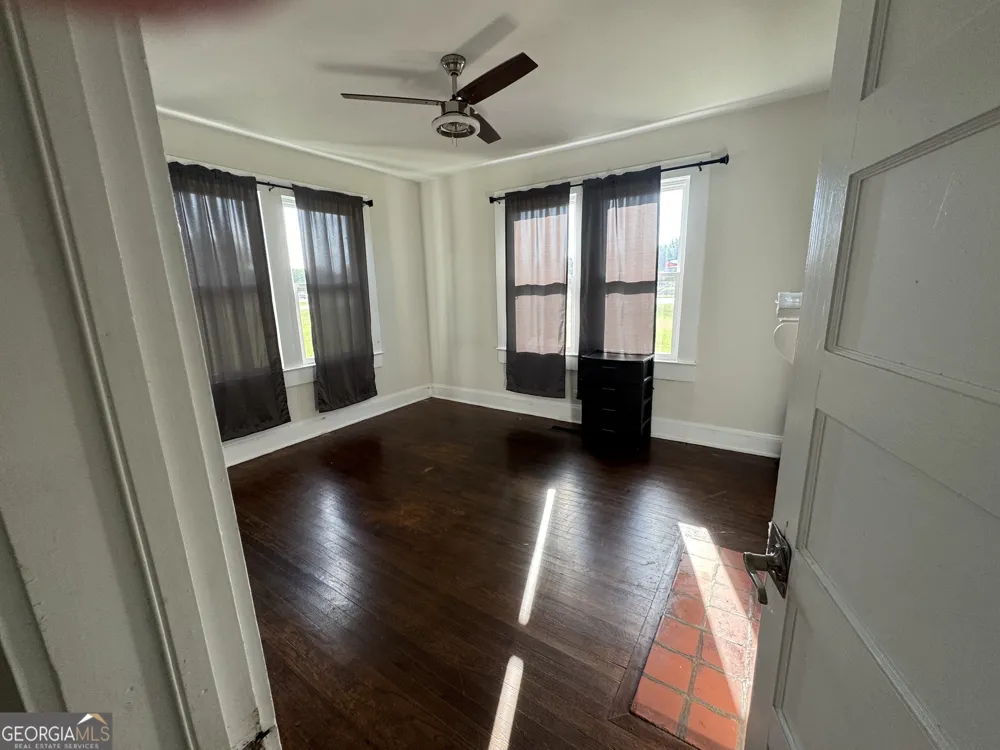 968 Ext Elbert ST Elberton, GA 30635