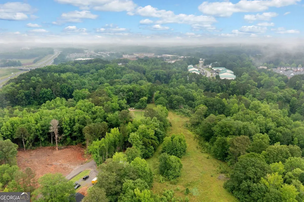 643 N Rope Mill RD Woodstock, GA 30188
