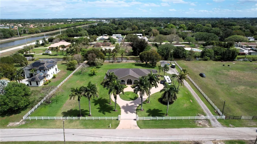 4810 SW 198 TERRACE Southwest Ranches, FL 33332