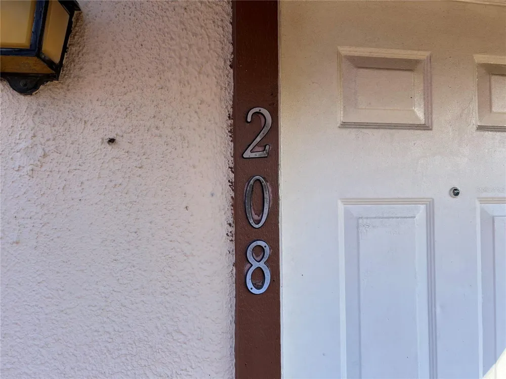 5026 WATER OAK DRIVE #208 Bradenton, FL 34207