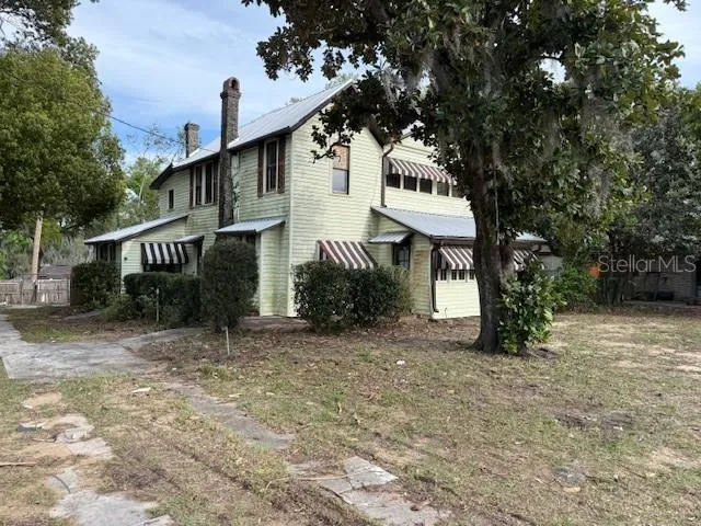 1600 E LAKEVIEW AVENUE Eustis, FL 32726