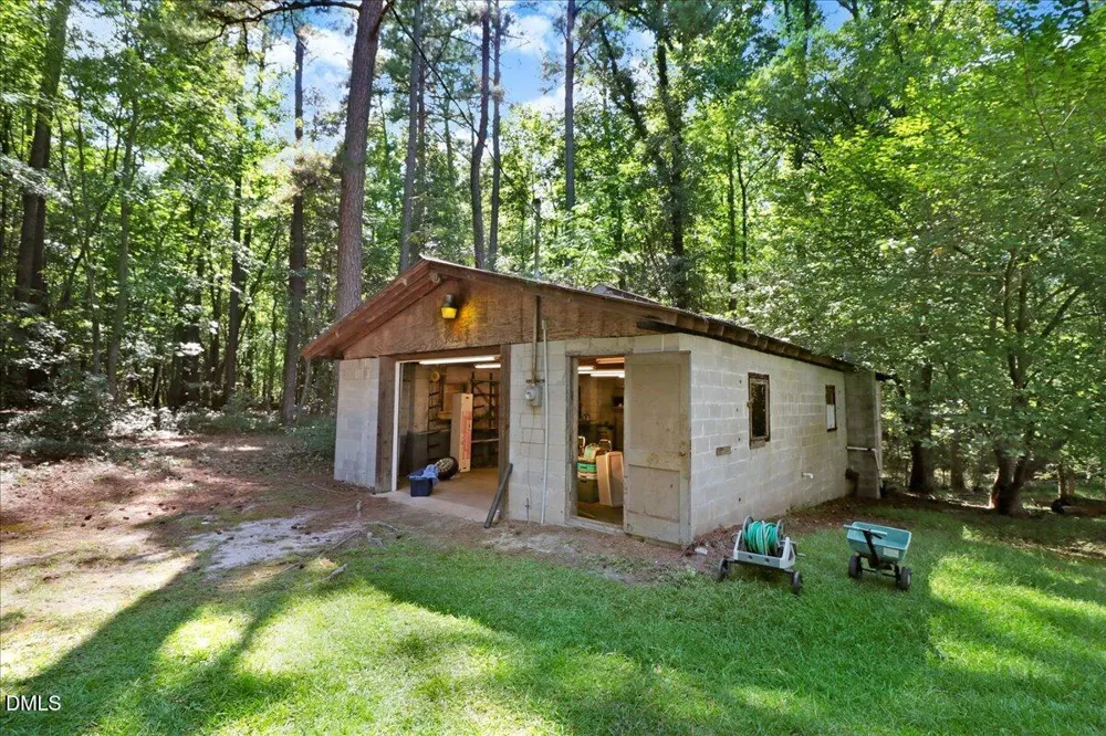 15653 Buffalo Road Clayton, NC 27527