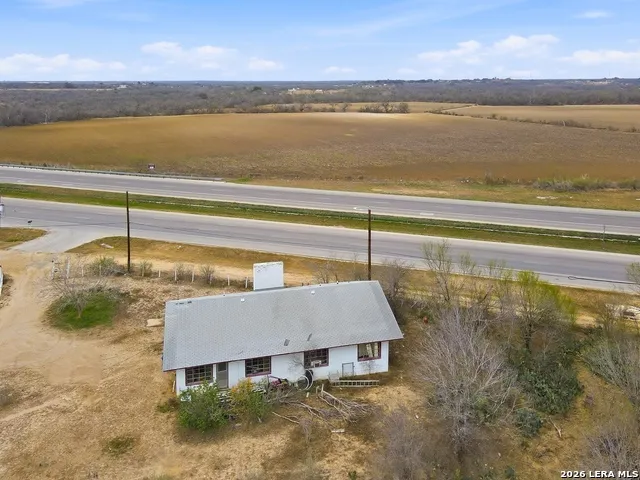 4988 S Loop 1604 E Elmendorf, TX 78112