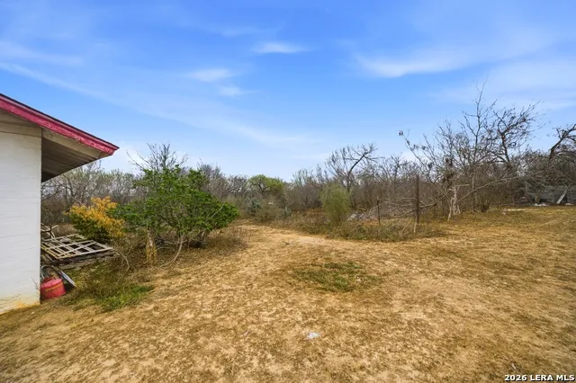 4988 S Loop 1604 E Elmendorf, TX 78112