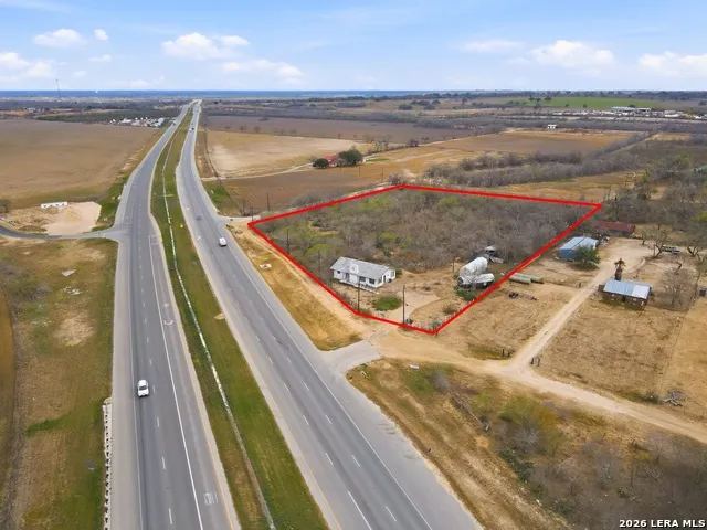 4988 S Loop 1604 E Elmendorf, TX 78112