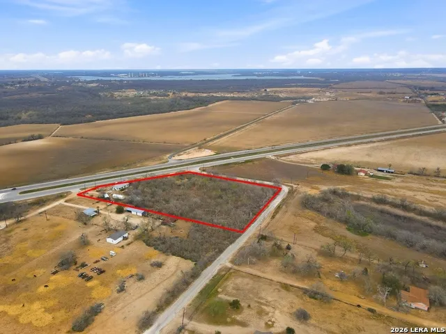 4988 S Loop 1604 E Elmendorf, TX 78112
