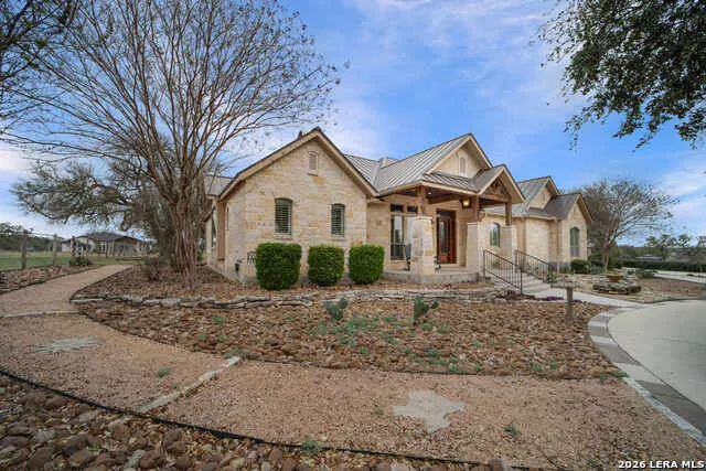 1174 sapling New Braunfels, TX 78132