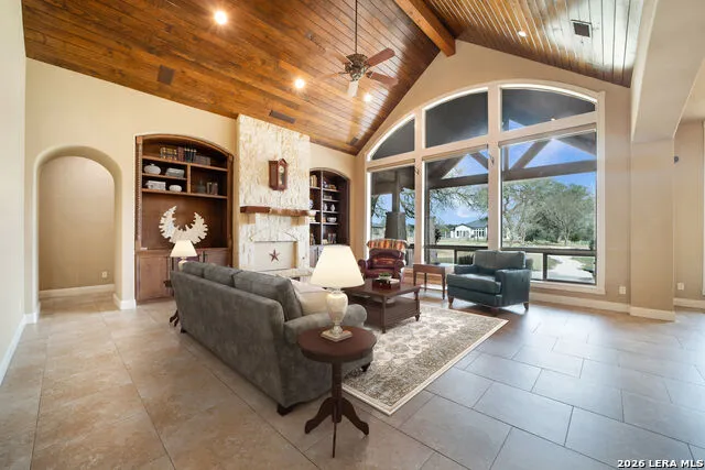 1174 sapling New Braunfels, TX 78132