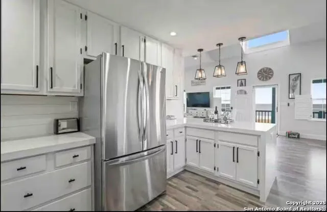 1065 Ocean Dr Port Lavaca, TX 77979