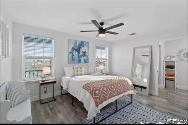 1065 Ocean Dr Port Lavaca, TX 77979
