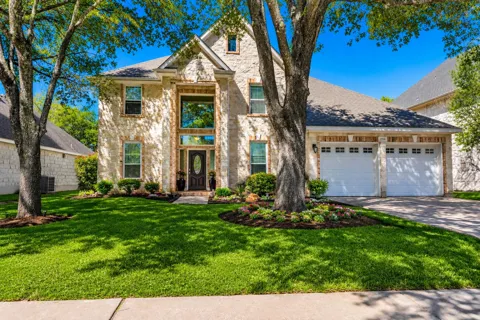 12528 Labrador Cove