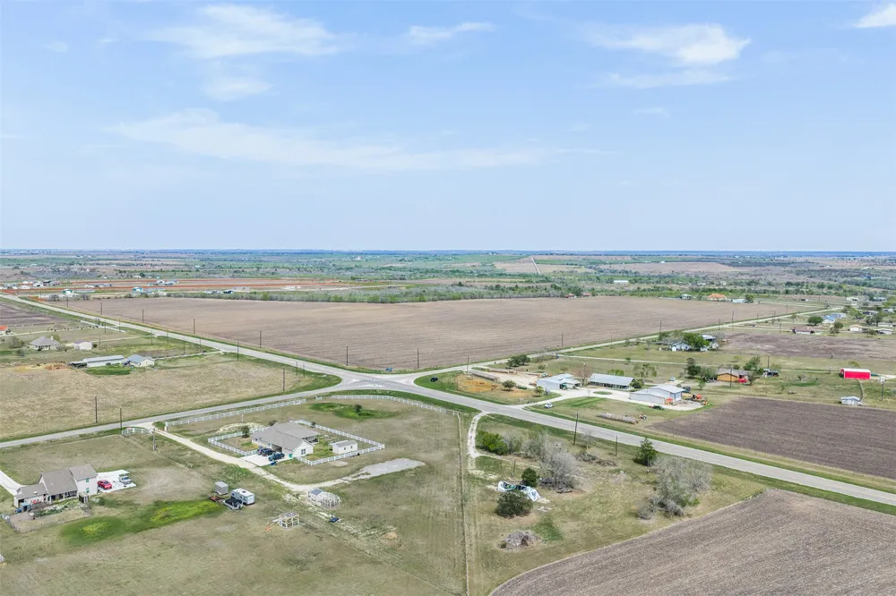 5340 Dreibrodt Street San Marcos, TX 78666