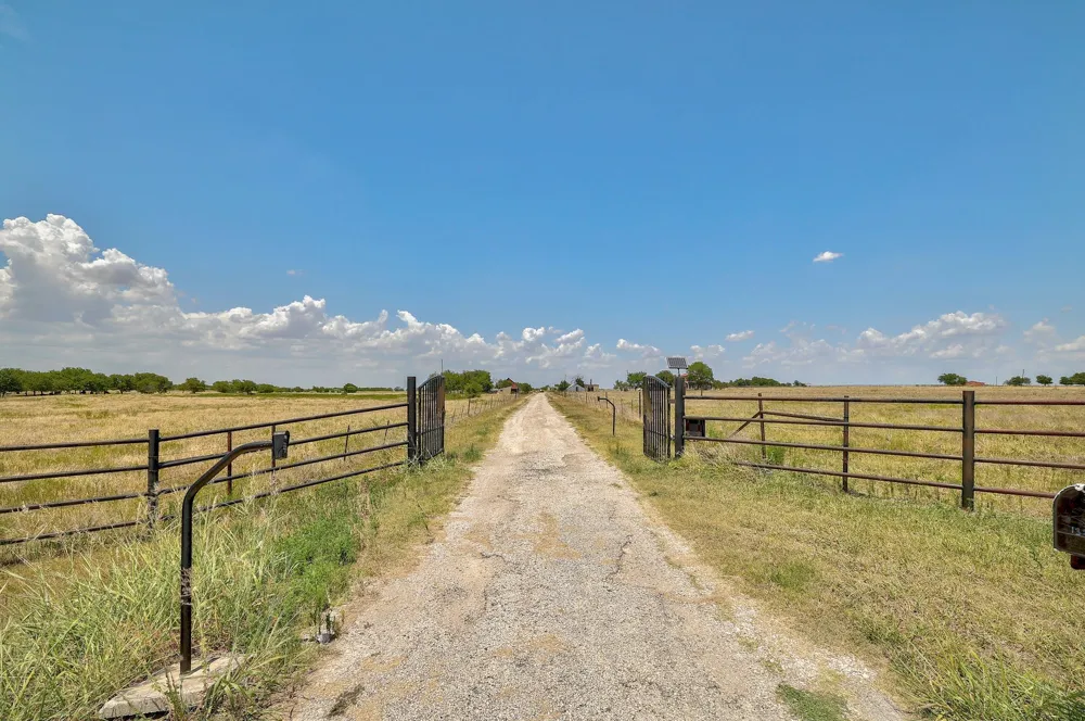 13212 Sandeen Road Manor, TX 78653