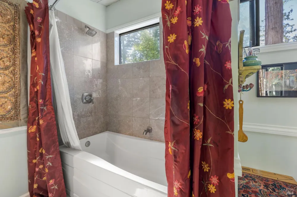 35570 Ocean View Street Gualala, CA 95445