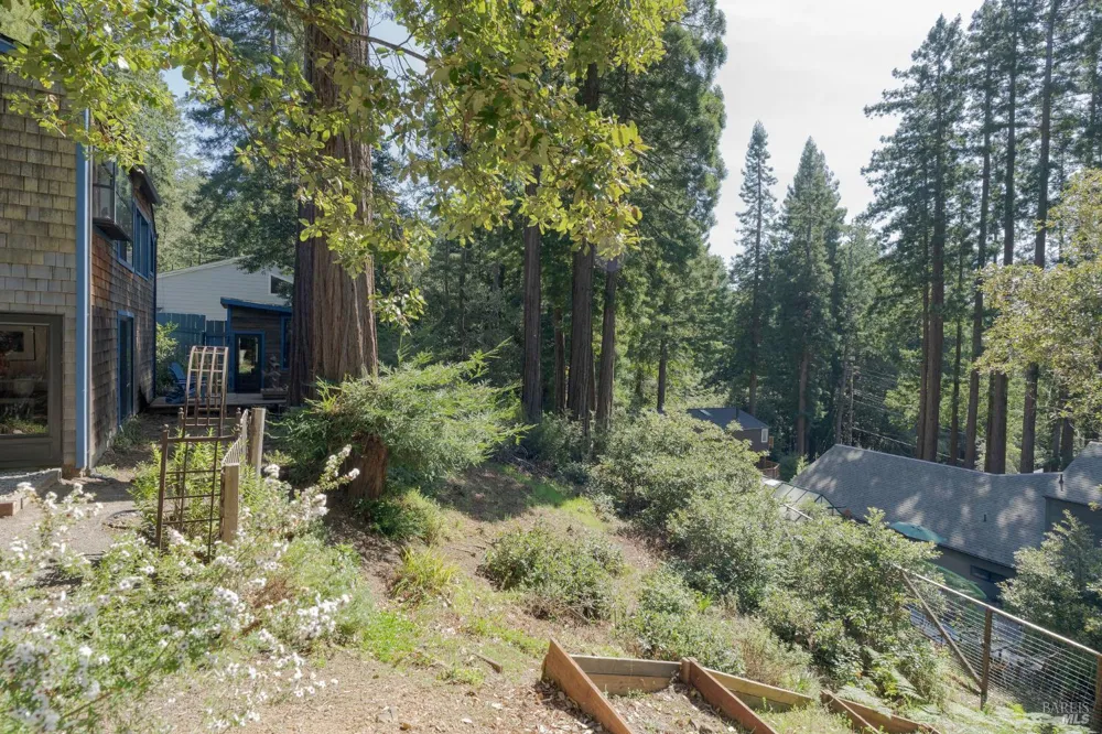 35570 Ocean View Street Gualala, CA 95445