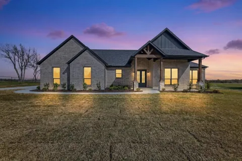 4961 County Road 1098