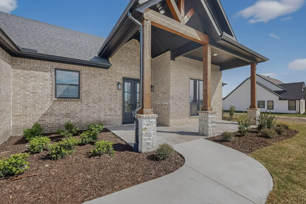 4961 County Road 1098 Celeste, TX 75423