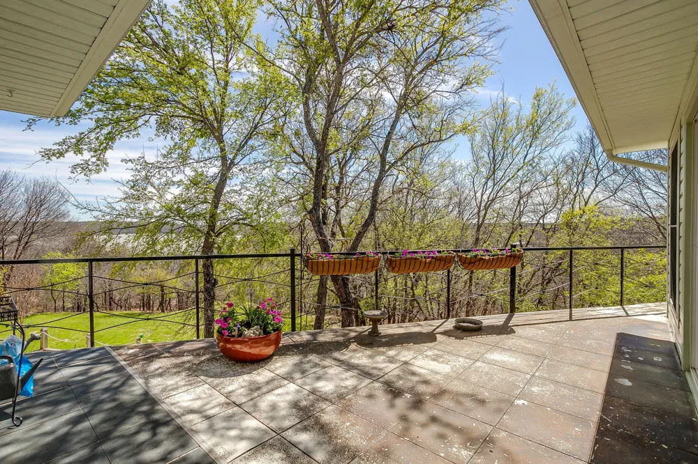 292 Pam Drive Chico, TX 76431