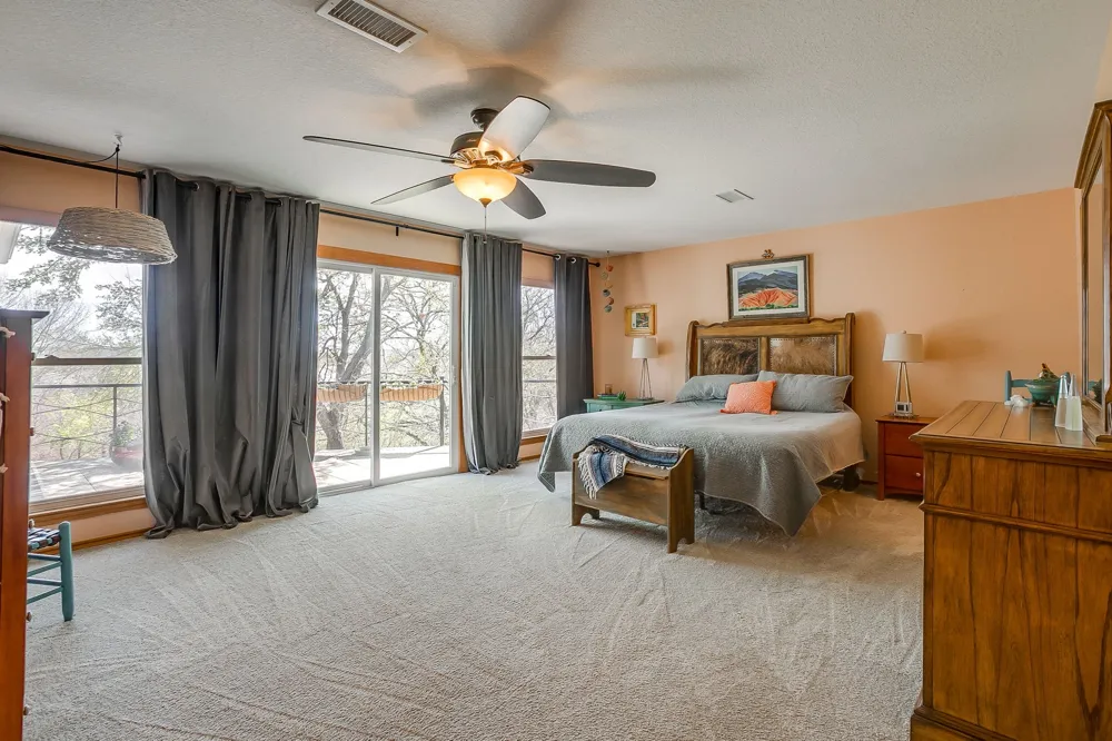 292 Pam Drive Chico, TX 76431