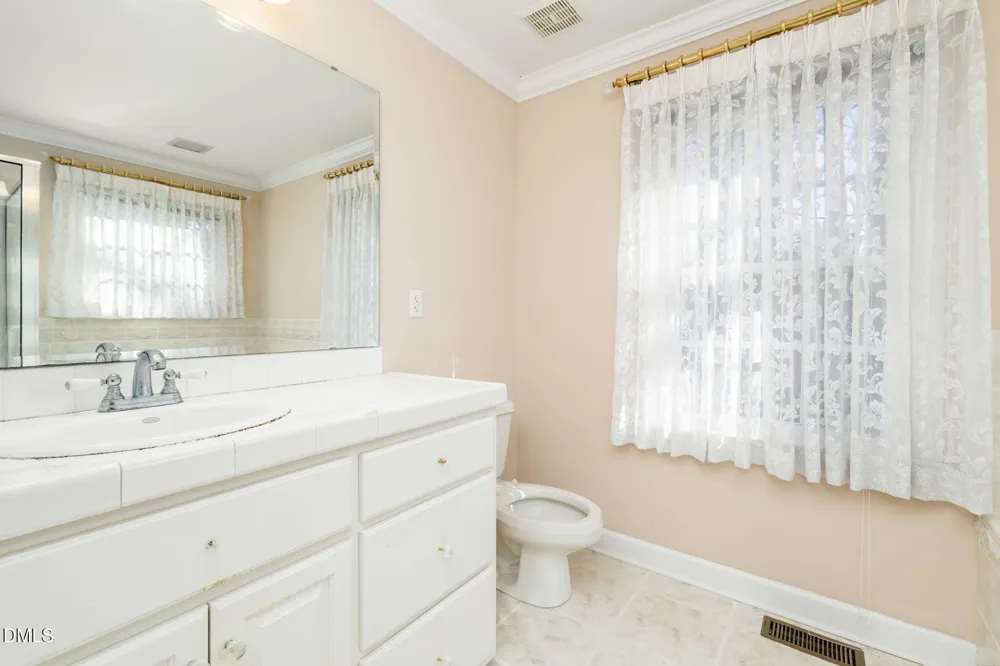4076 Salem Farm Road Oxford, NC 27565