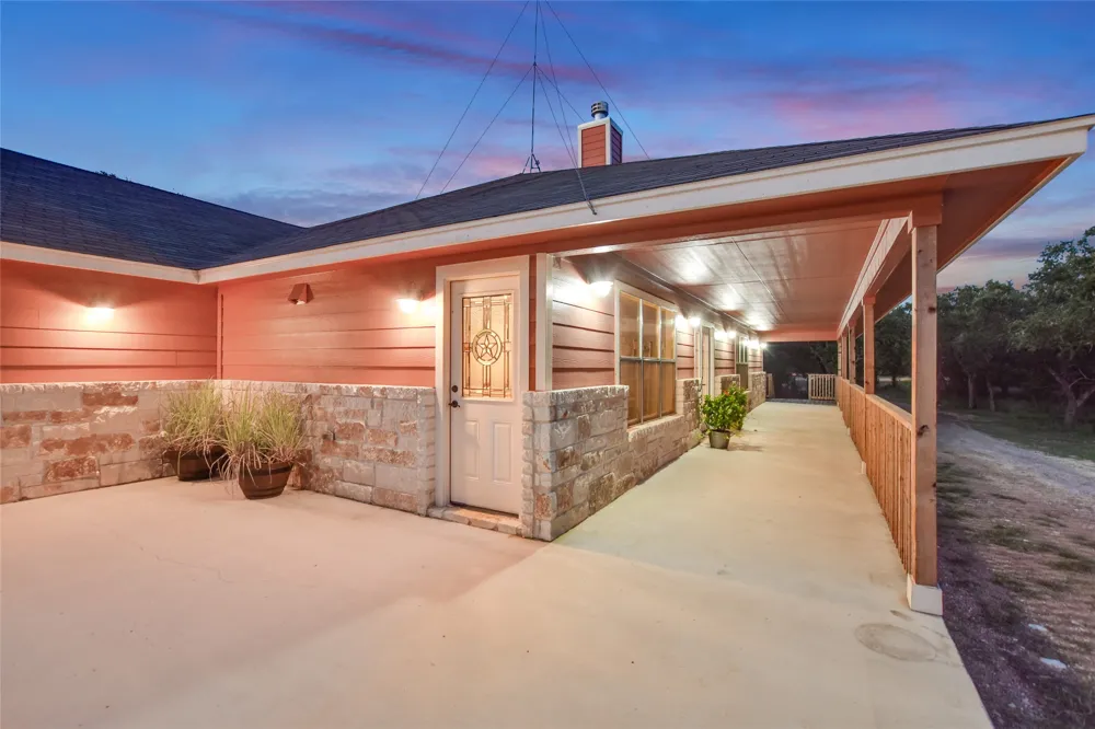 3547 W State Highway 29 Bertram, TX 78605
