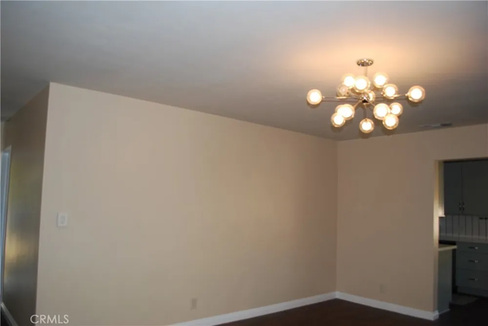 2498 Kellogg Park Drive Pomona, CA 91768