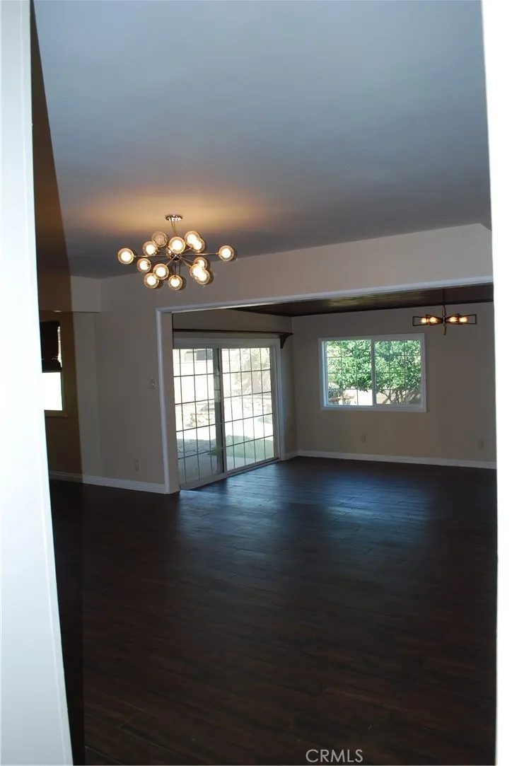 2498 Kellogg Park Drive Pomona, CA 91768
