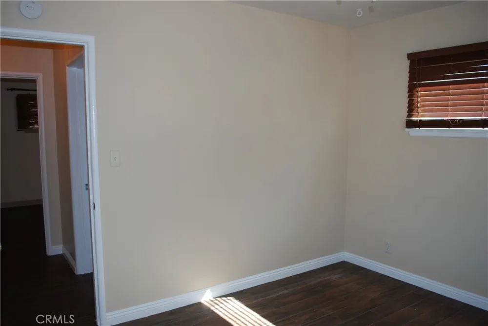 2498 Kellogg Park Drive Pomona, CA 91768