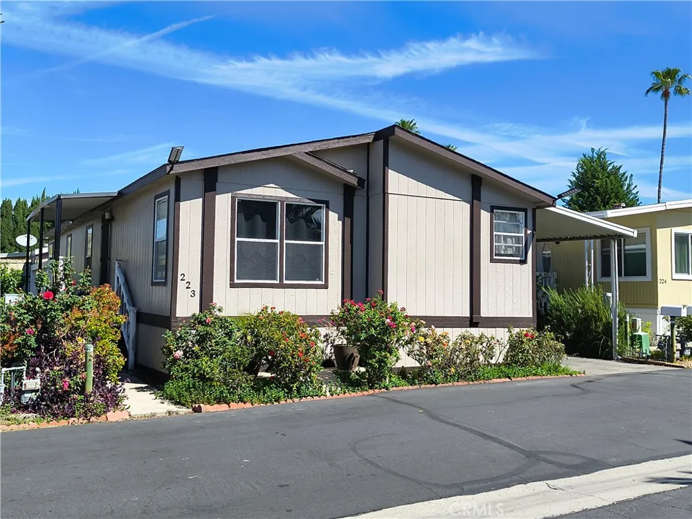20401 Soledad Canyon Road #223 Canyon Country, CA 91351