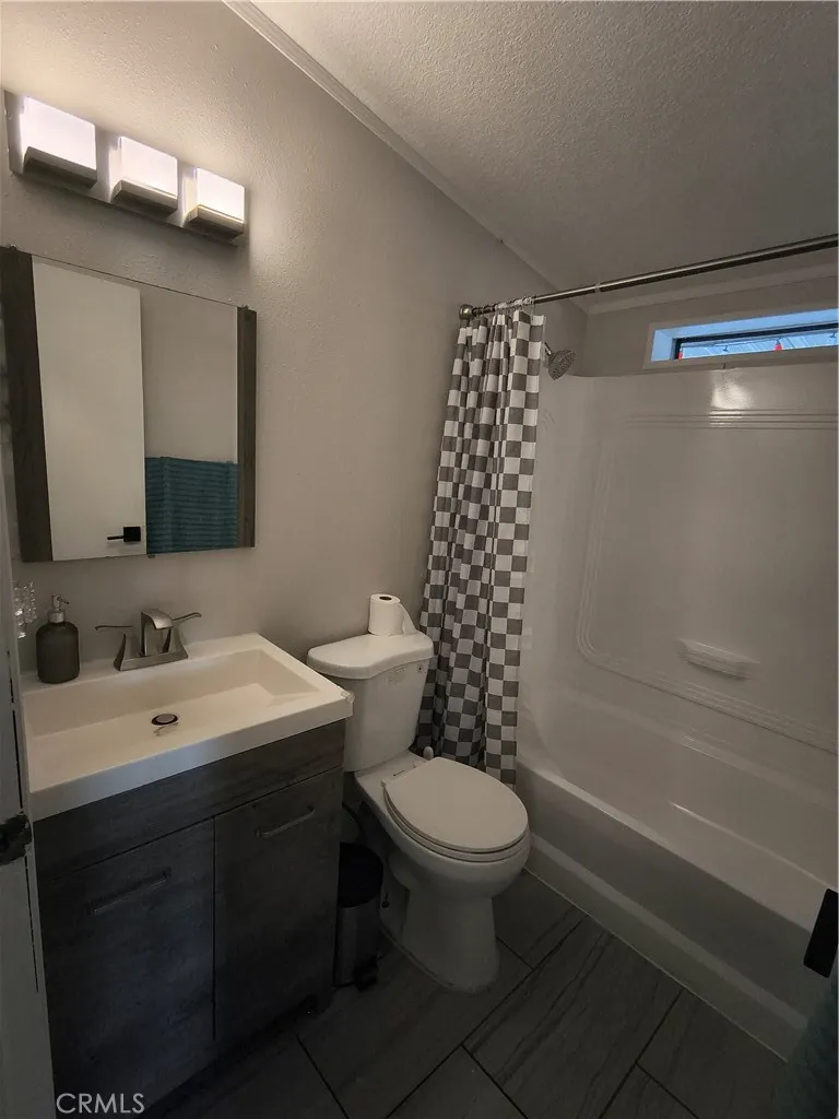20401 Soledad Canyon Road #223 Canyon Country, CA 91351