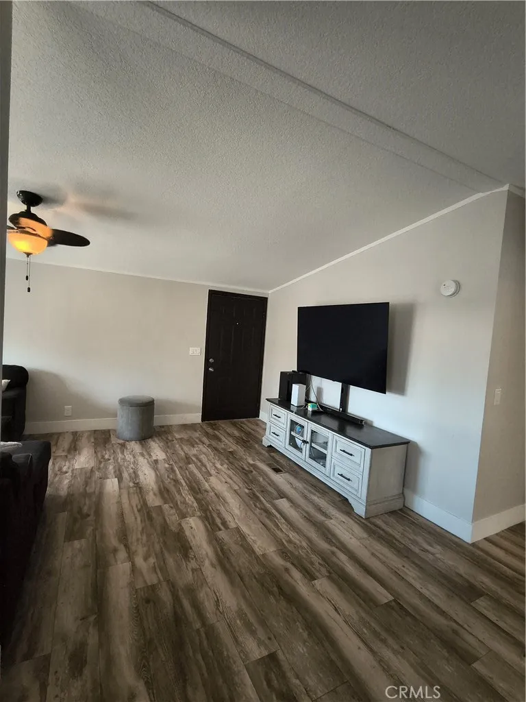 20401 Soledad Canyon Road #223 Canyon Country, CA 91351