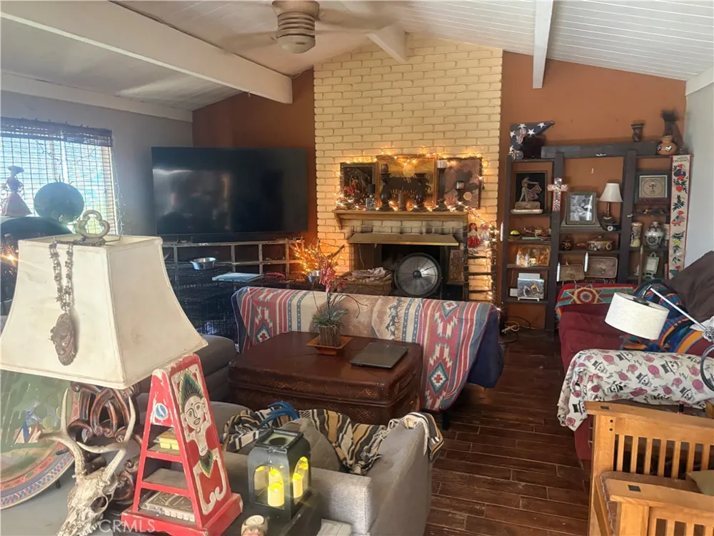4369 Lakeview Terrace Lucerne, CA 95458