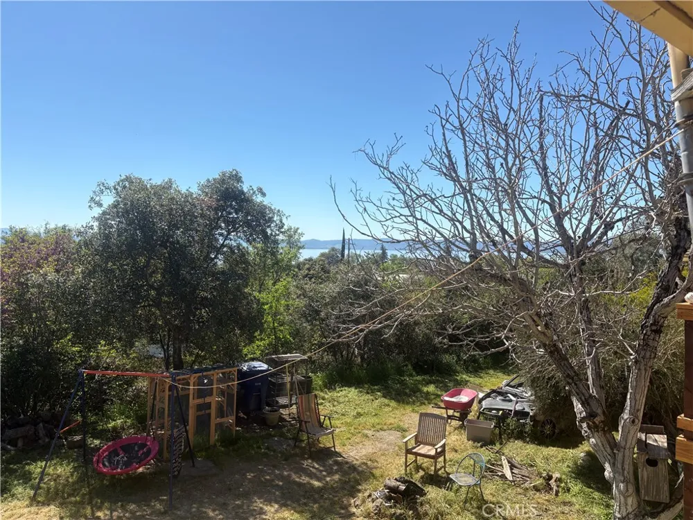 4369 Lakeview Terrace Lucerne, CA 95458