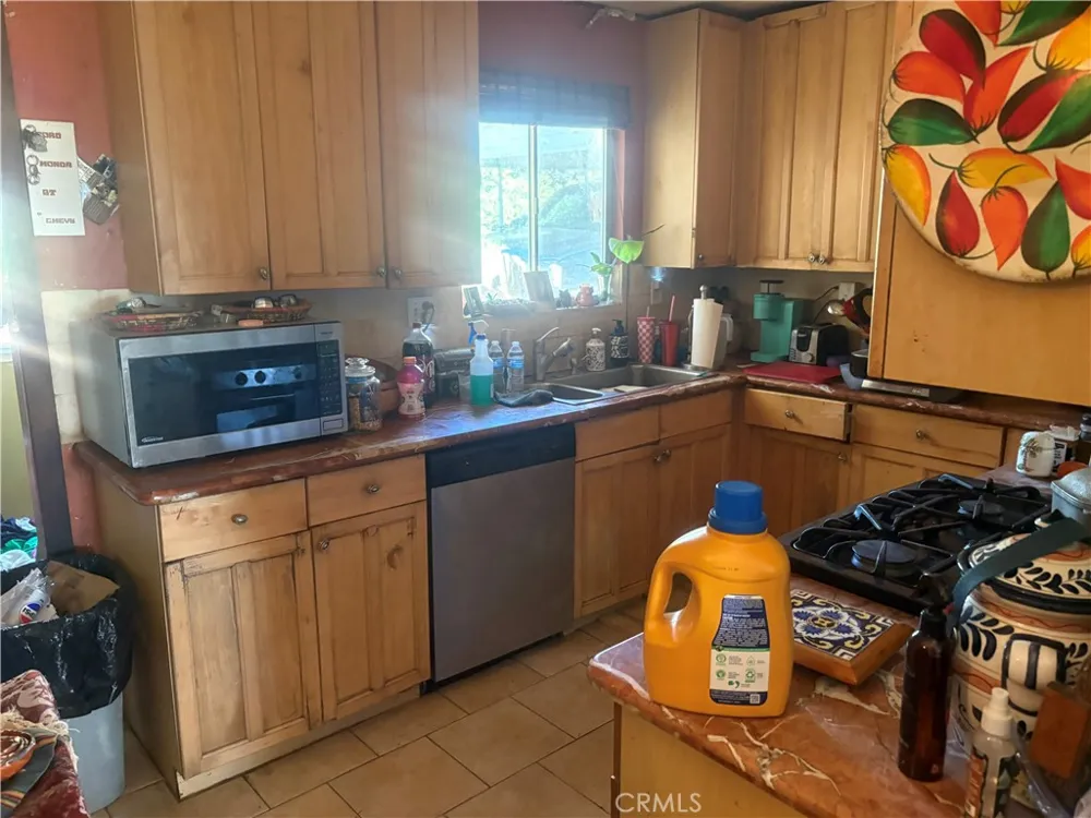 4369 Lakeview Terrace Lucerne, CA 95458