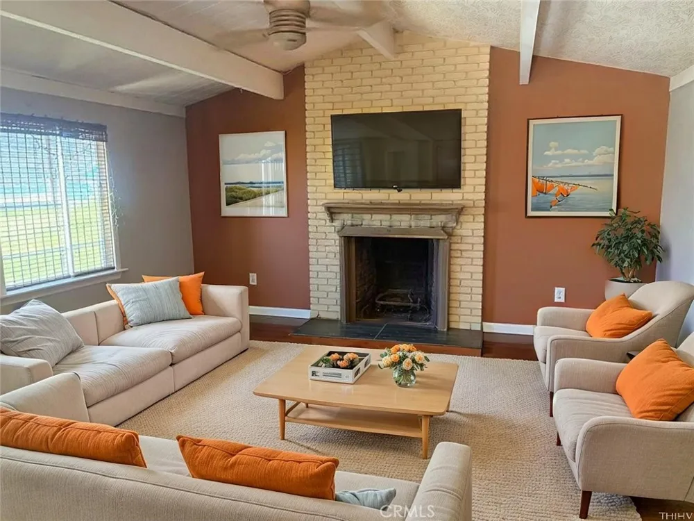4369 Lakeview Terrace Lucerne, CA 95458