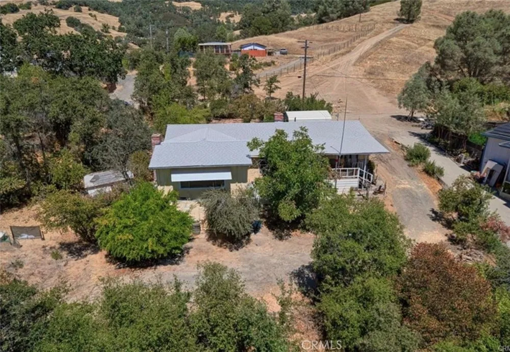 4369 Lakeview Terrace Lucerne, CA 95458