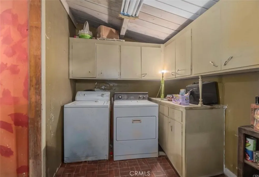 4369 Lakeview Terrace Lucerne, CA 95458