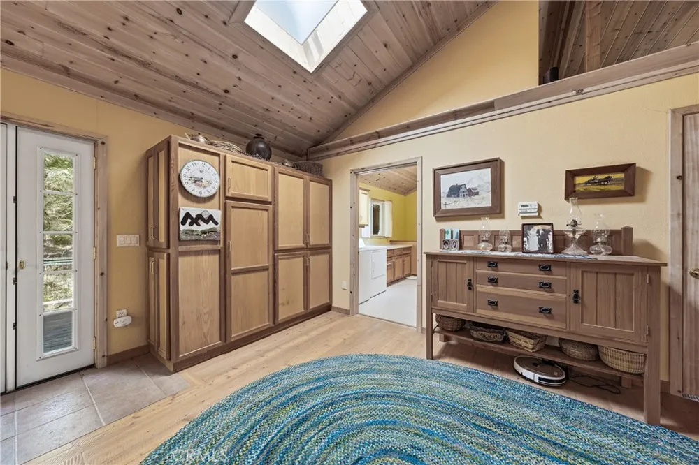 15306 Western Mine Middletown, CA 95461