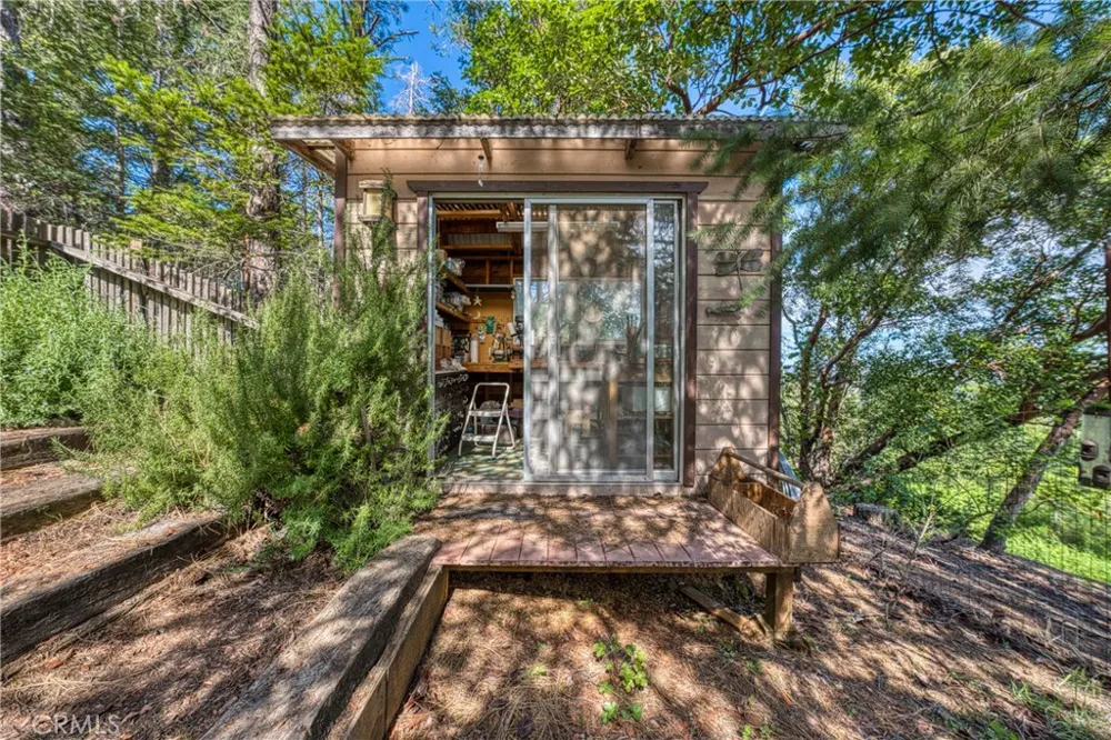 15306 Western Mine Middletown, CA 95461
