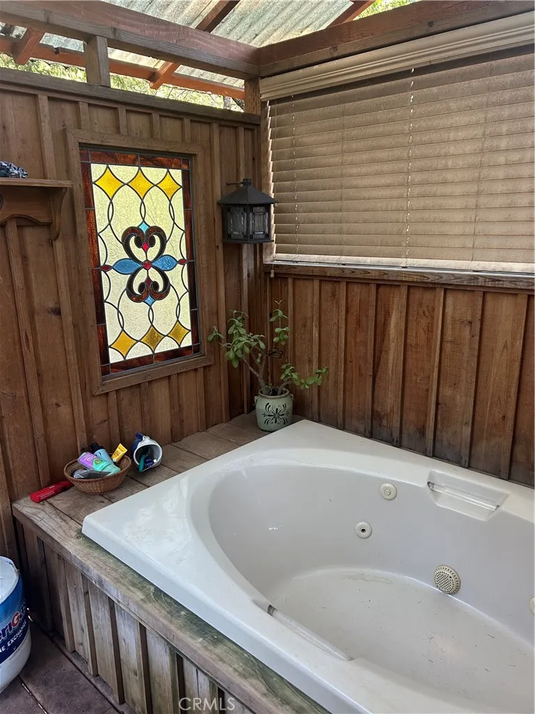 15306 Western Mine Middletown, CA 95461