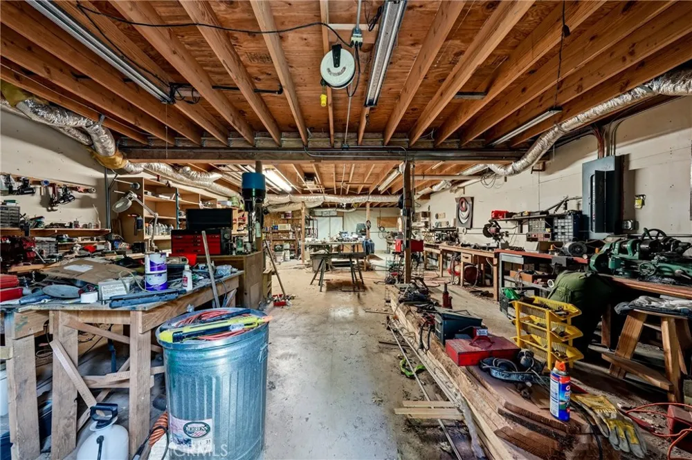 15306 Western Mine Middletown, CA 95461