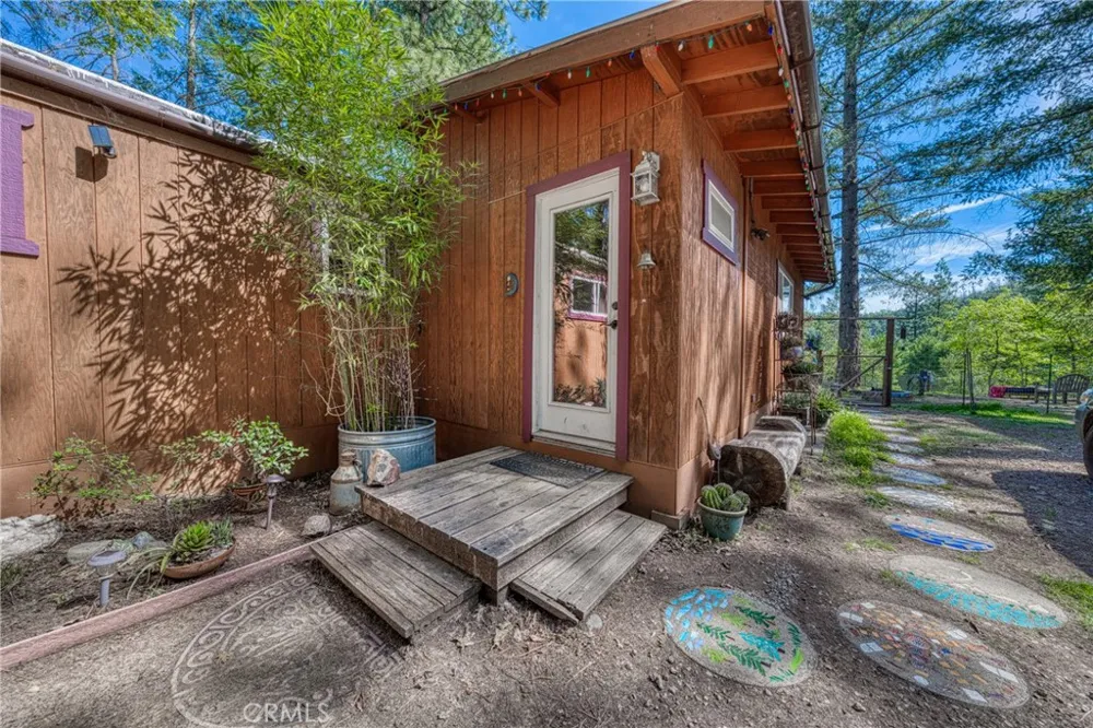 15306 Western Mine Middletown, CA 95461