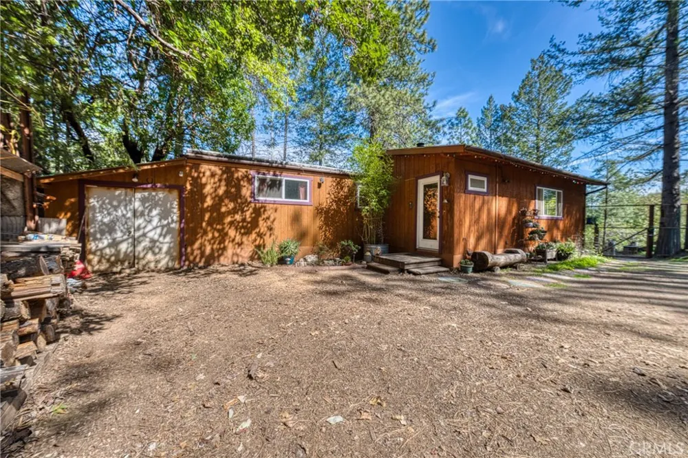 15306 Western Mine Middletown, CA 95461