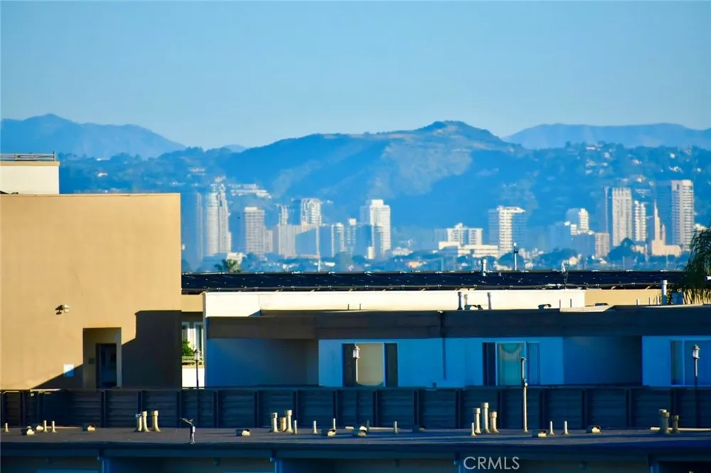 6400 Pacific #311 Playa del Rey, CA 90293