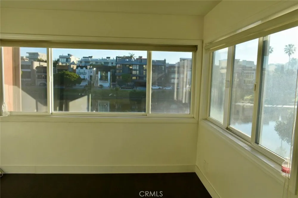 6400 Pacific #311 Playa del Rey, CA 90293
