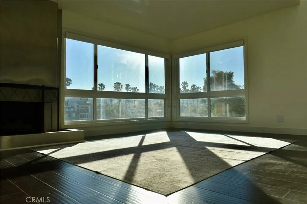 6400 Pacific #311 Playa del Rey, CA 90293
